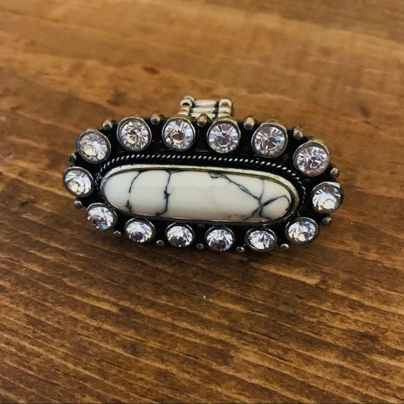 Vintage 80’s Style Stretch Band Rings Faux Stones - Picture 4 of 7